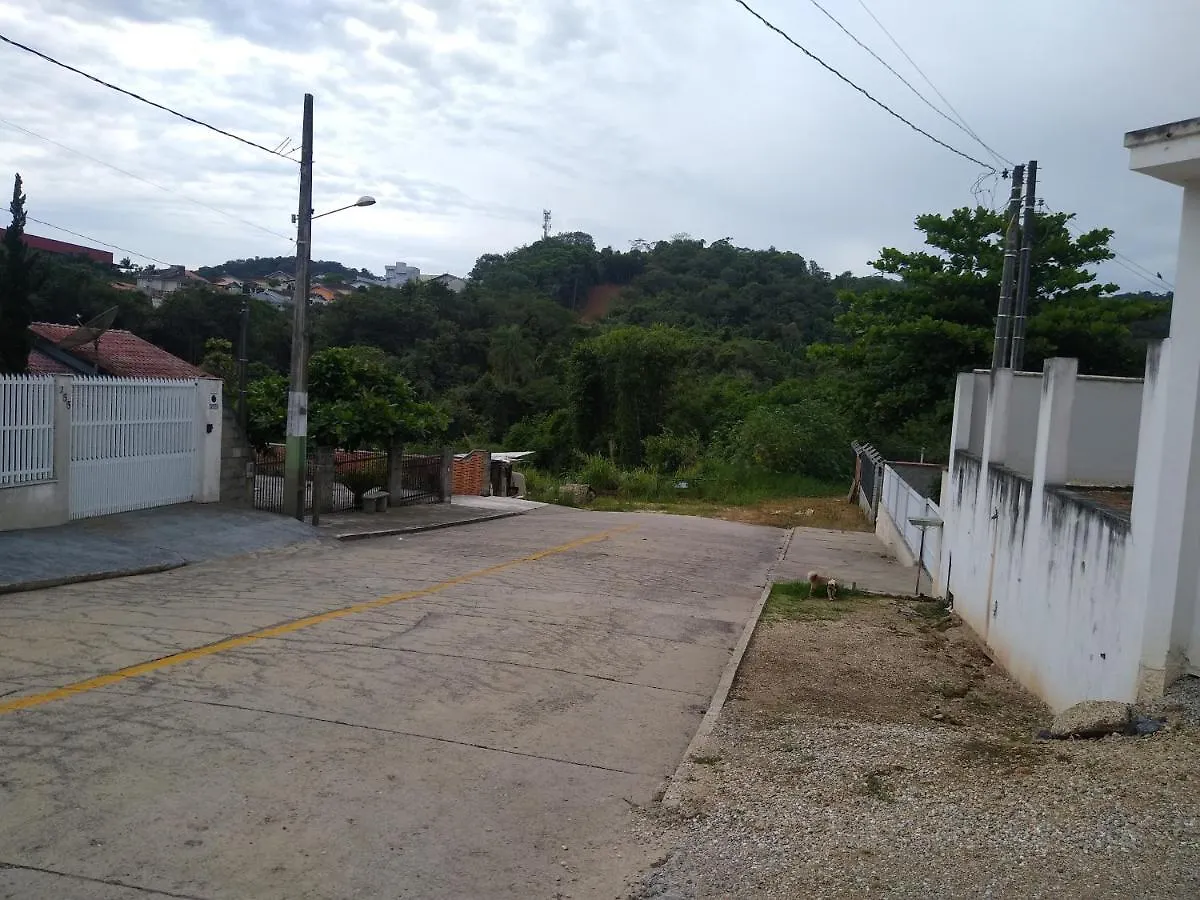 Quarto em Acomodações Particulares Casa Com Piscina Apartamento Brusque Brasil